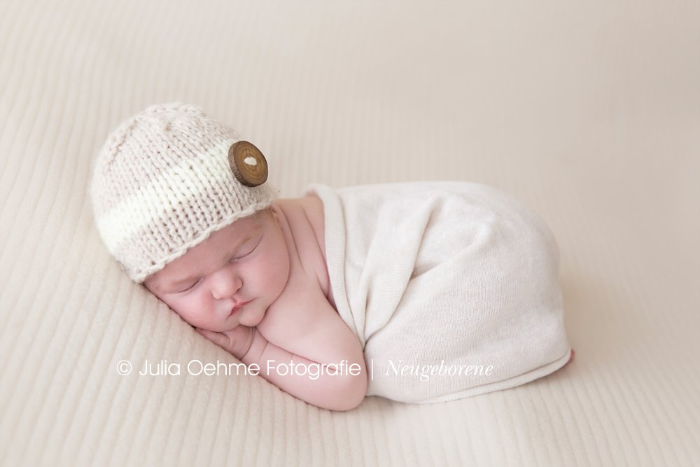 neugeborenenbilder babyfotos fotograf babyfotografie neugeborene newborn junge babybilder leipzig halle dresden chemnitz julia oehme (7)