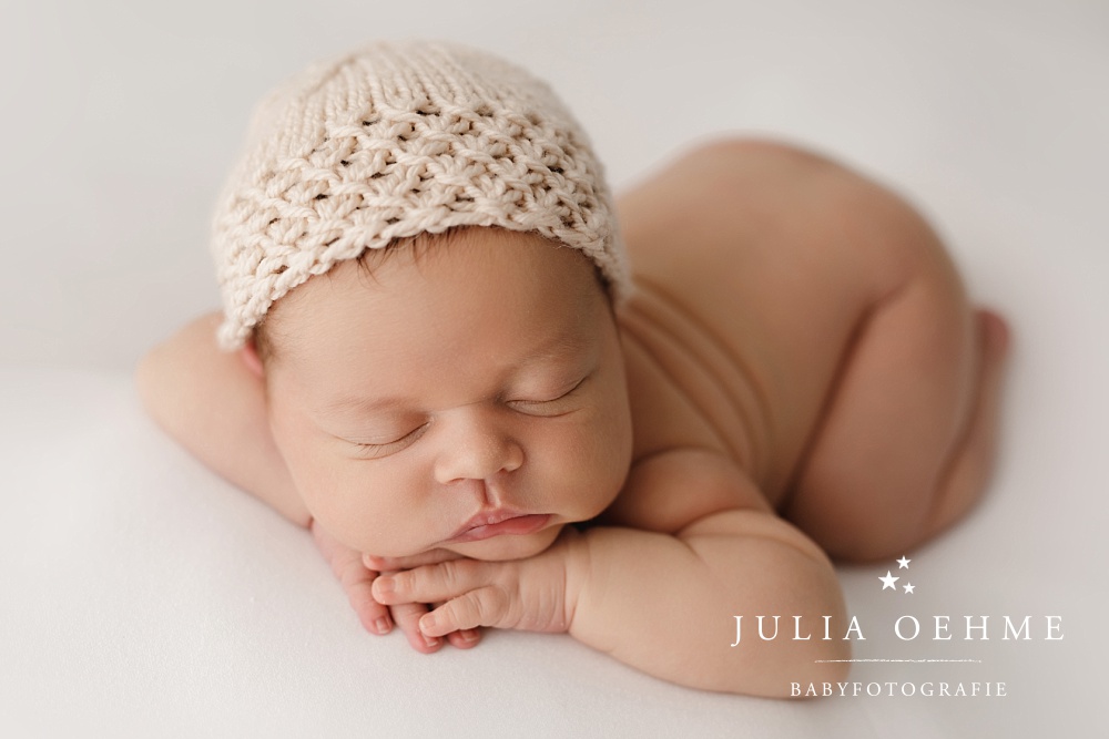 julia-oehme-neugeborenenfotos-leipzig-babyfotos-_0059.jpg baby neugeborenen fotoshooting leipzig meerane junge mit mütze