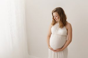 schwangerschaftsfotos leipzig schwanger fotos babybauch babyfotograf fotoshooting chemnitz dresden eilenburg wurzen halle jena berlin julia oehme fotografie