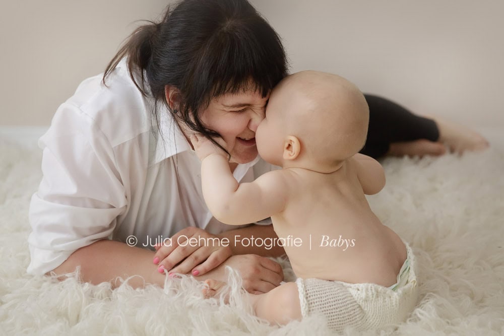 moderne babyfotos baby  monate babyfotograf babyfotografie leipzig fotostudio julia oehme halle chemnitz
