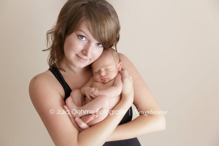 babyfotos baby mädchen  tage neugeborenephotos babybilder babyphotografie babyfotoshooting fotostudio altenburg leipzig halle dresden chemnitz julia oehme